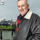 Leen in IJmuider Courant.jpg